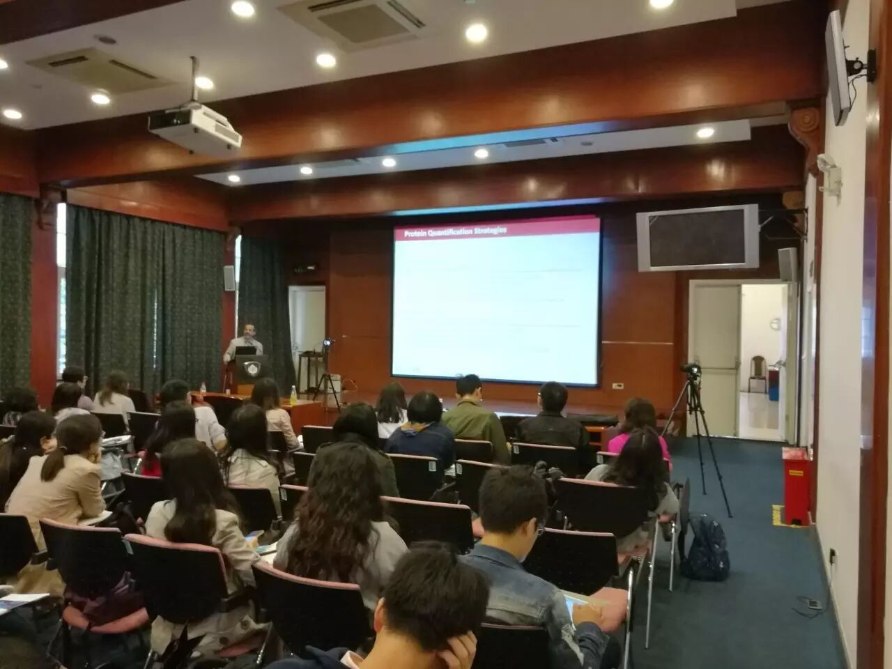 中山大讲堂：DIA-MS探秘之旅圆满落幕，易算与您已同舟